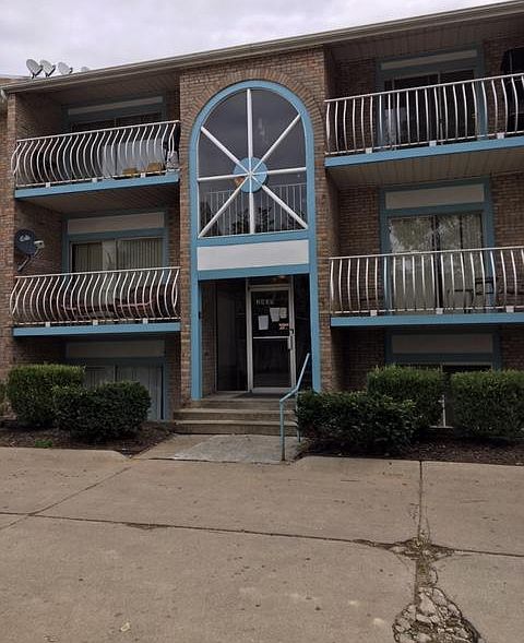 1st image of 2435 Montana Ave Unit 18