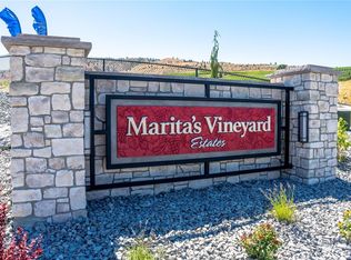 131 Loretta Ln, Chelan, WA 98816