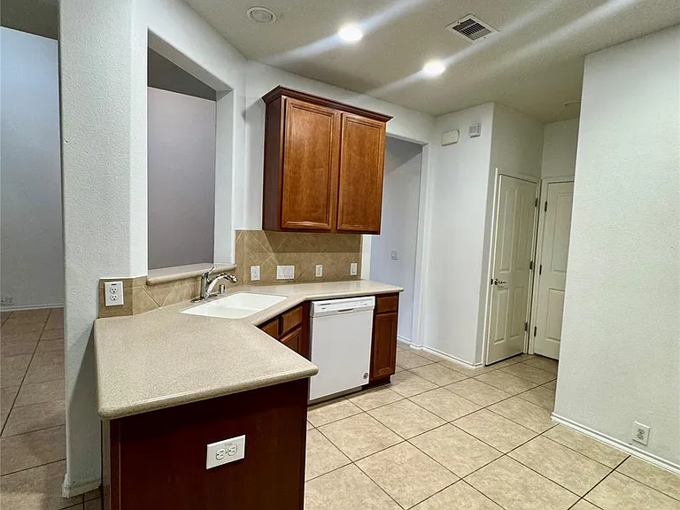 13600 Breton Ridge St #36C — Photo 30