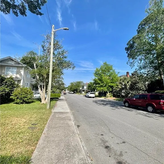 537 Maupas Ave #3 — Photo 20