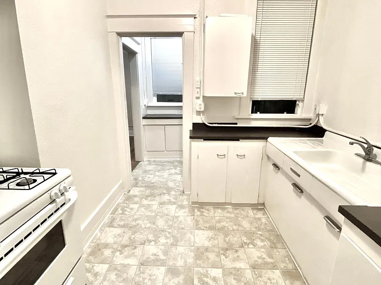 816 S 8th St #104 — Photo 8