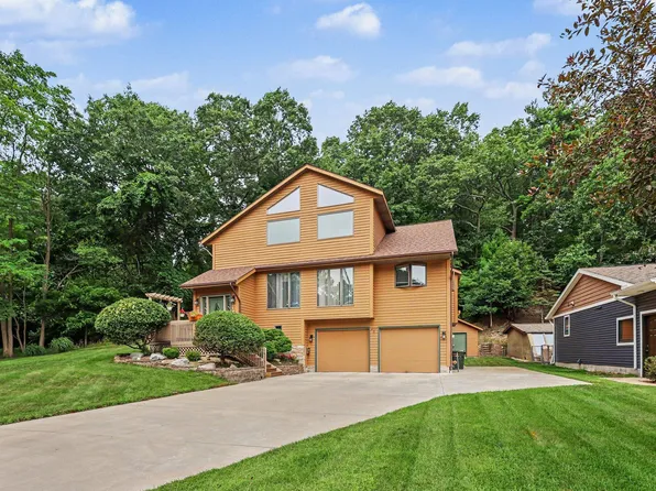 2335 Bluffton Ave, Muskegon, MI 49441