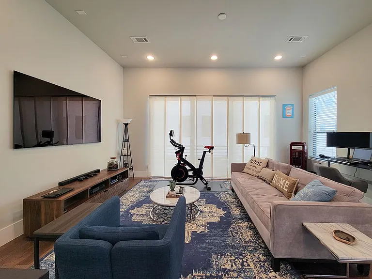 5709 Larkin St #A — Photo 21
