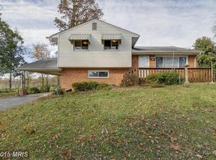 18956 Barnette Cir, Triangle, VA 22172