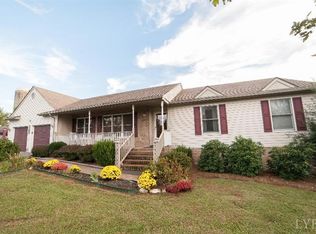 1047 Dove Hill Rd, Thaxton, VA 24174