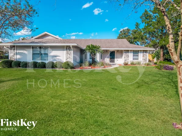 8445 Hamden Rd, Jacksonville, FL 32244