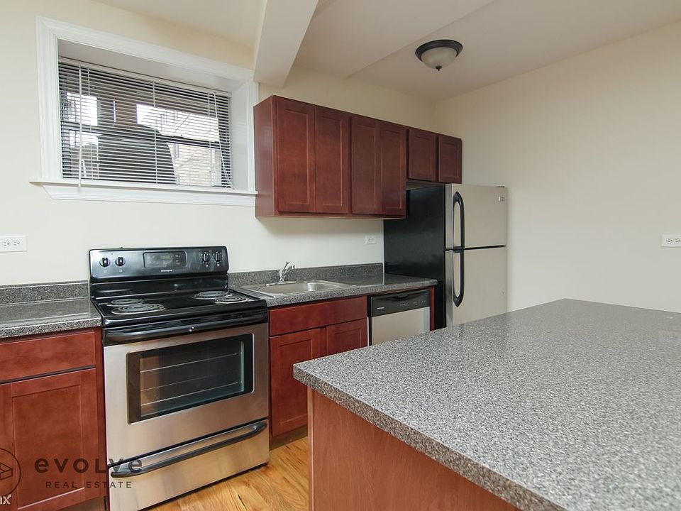 1115 West Oakdale #1121-GDN Chicago - Lakeview Unit Photo 2