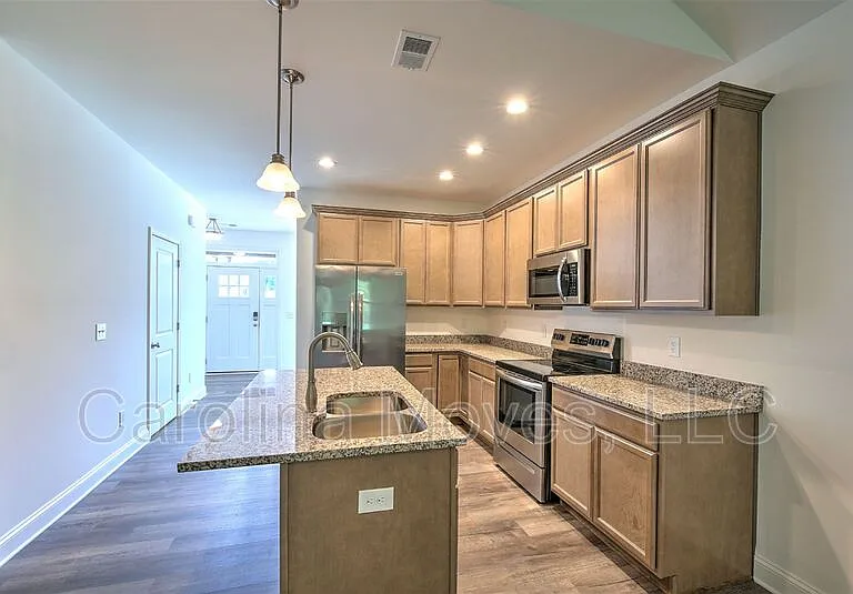 108 Landry Ln — Photo 9