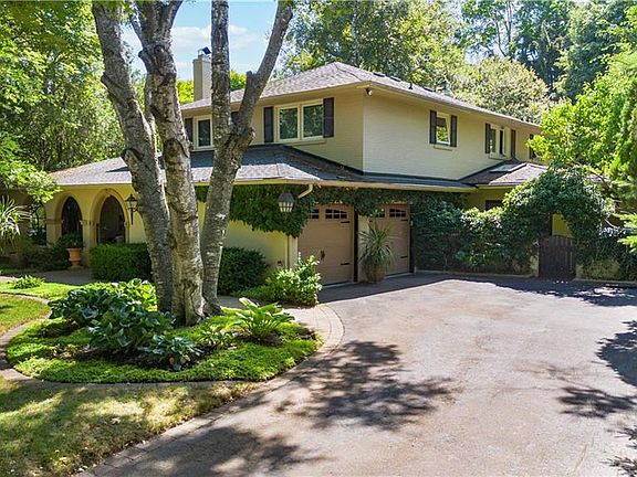 5th image of 150 Cairncroft Rd