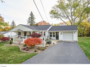 4153 Lake Vista Rd, Akron, OH 44319