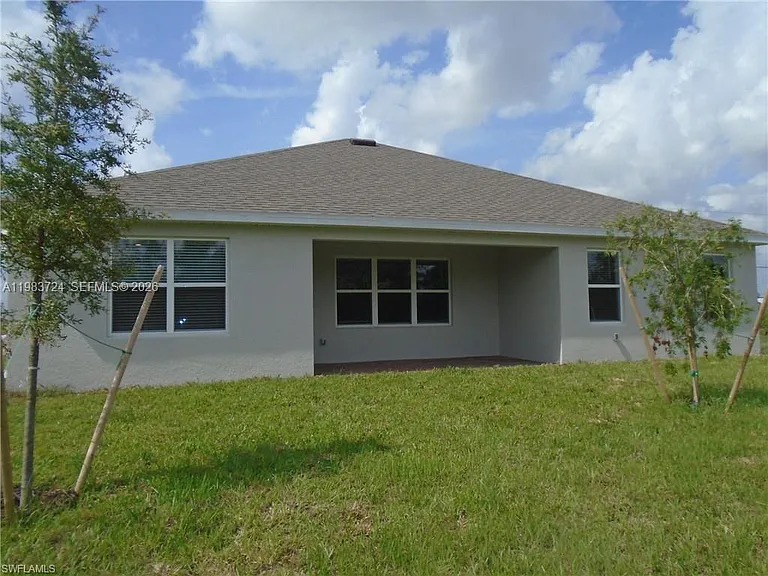 1626 Embers Pkwy W — Photo 14