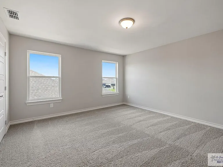 2409 Antelope Canyon St — Photo 14