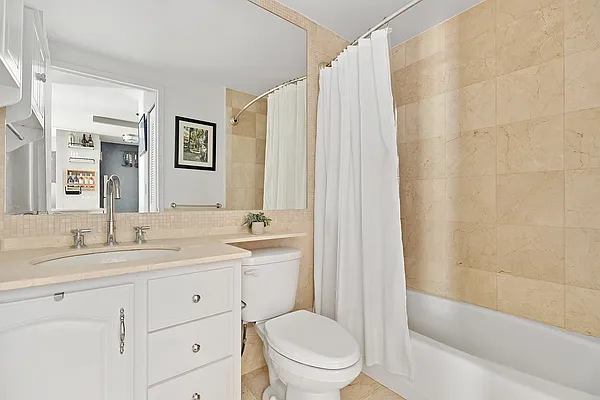 Sold by Compass | media 7