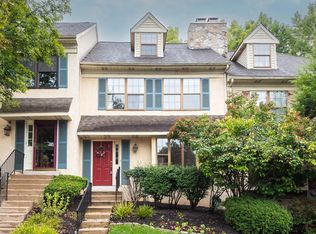 11 Algonquin Ct, Chesterbrook, PA 19087