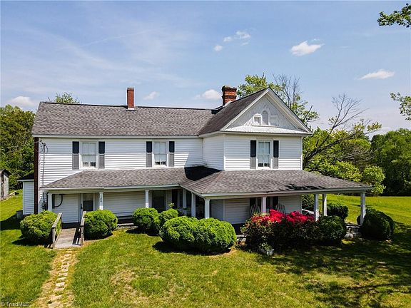 2nd image of 193 Owens Ln