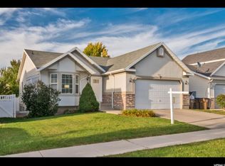 264 W Bubbling Brook Ln, Draper, UT 84020
