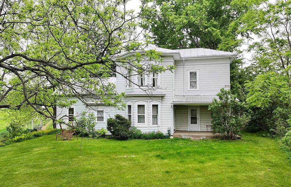 1st image of 2037 Windsor Rd