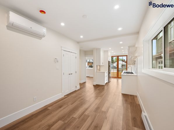2 bedroom rental in Vancouver — photo 5