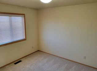 975 N River Rock Dr, Belgrade, MT 59714