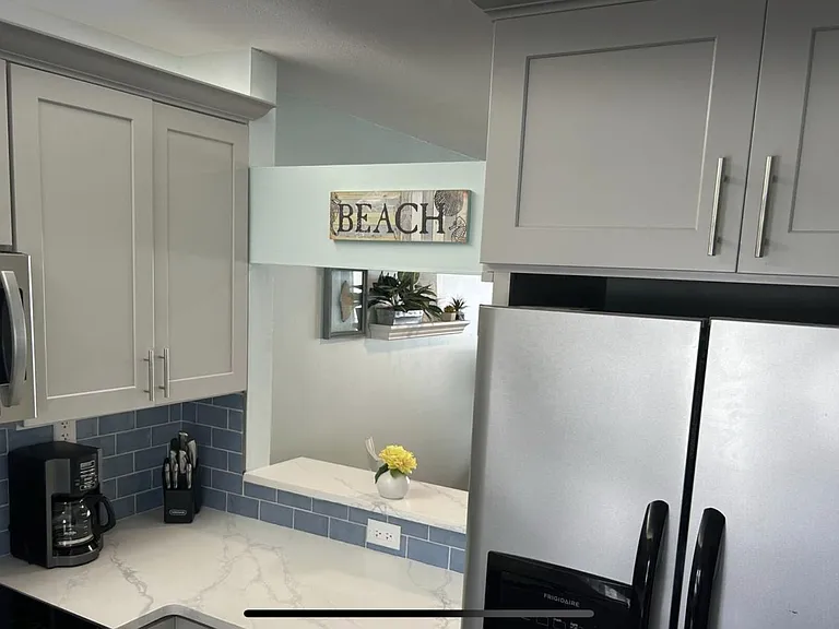 1027 W Beach Blvd #313 — Photo 9