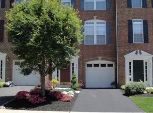 6605 Parville Loop, Gainesville, VA 20155