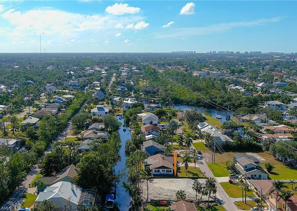 27071 Holly Ln, Bonita Springs, FL 34135 MLS 222075767 Zillow