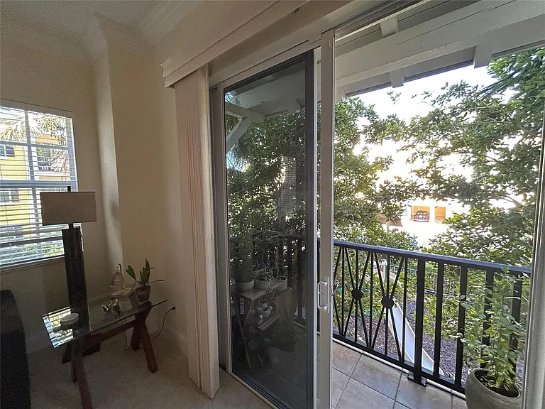 226 N Latitude Cir #205 — Photo 7