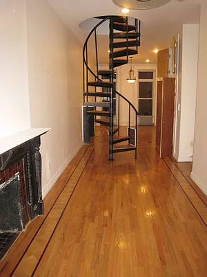 Rented by Alta Real Estate | media 33