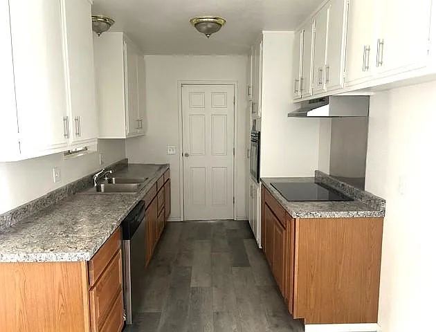 405 Jade Dr — Photo 5