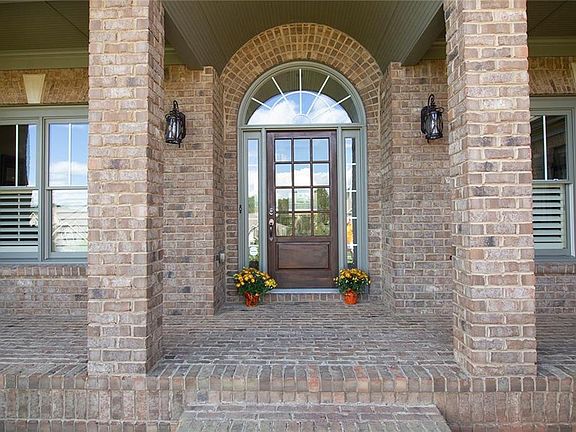 3rd image of 305 Waters Lake Ct
