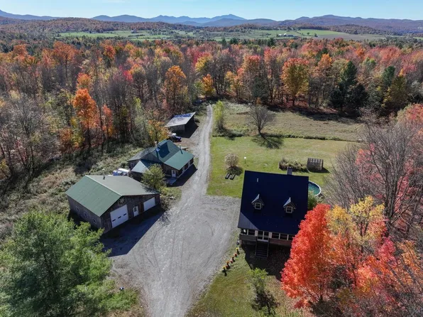 2334 Pumpkin Village Road, Fairfield, VT 05455