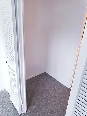 Rented by Metro Garden Realty NYC | media 42