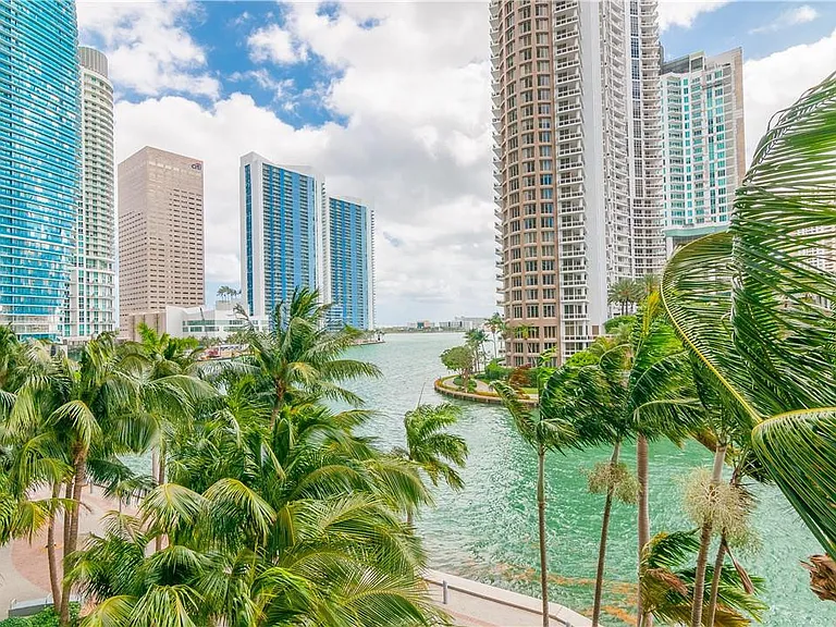 465 Brickell Ave #419 — Photo 3