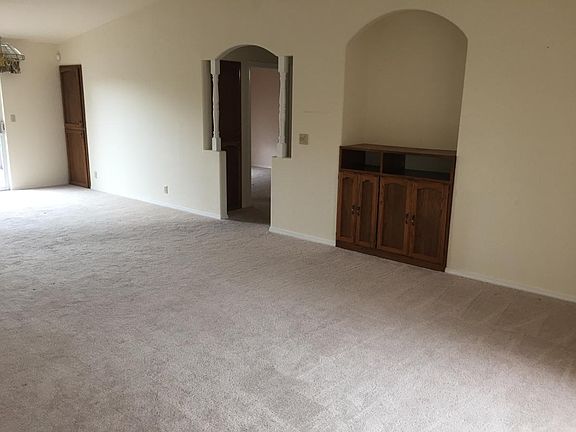 3rd image of 1479 Marvin Gardens Ln