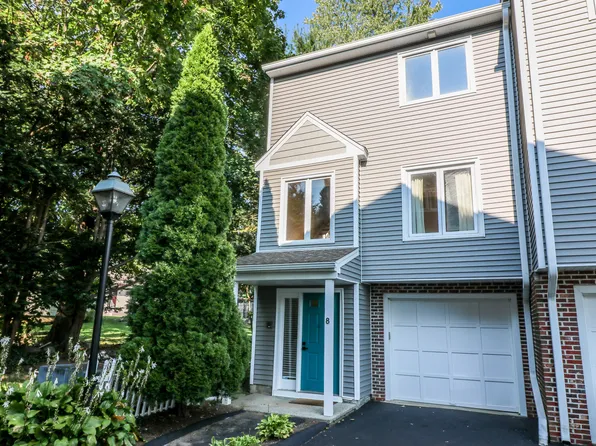 3430 Madison Avenue #8, Bridgeport, CT 06606