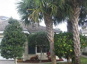 1st image of 440 Moray Pl