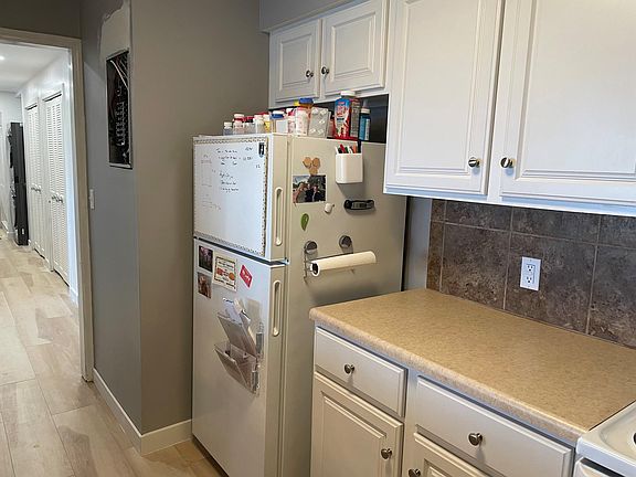 3rd image of 101 N 69th St APT 22