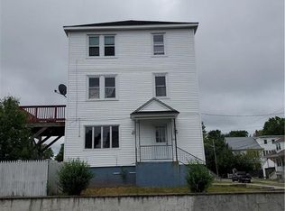 483 Laurel Hill Ave, Cranston, RI 02920