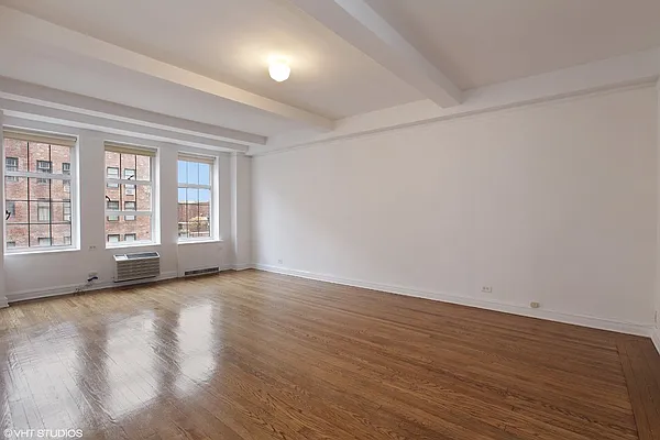 Rented by Stribling | media 7