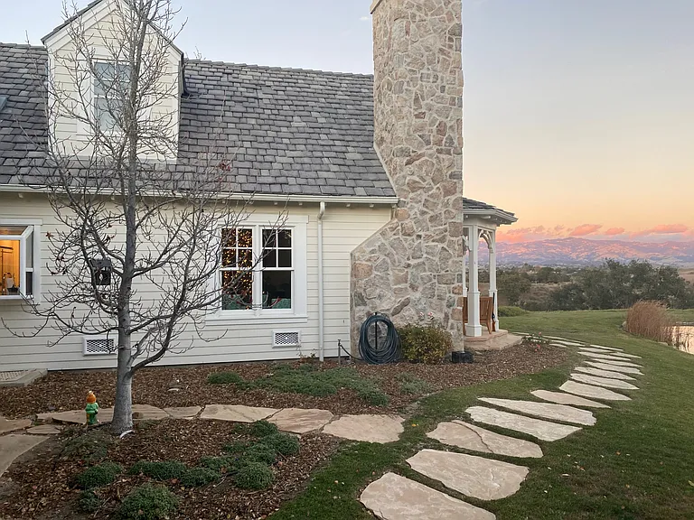 2101 Dermanak Dr — Photo 48