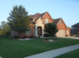 21663 Skyway Dr, Mokena, IL 60448