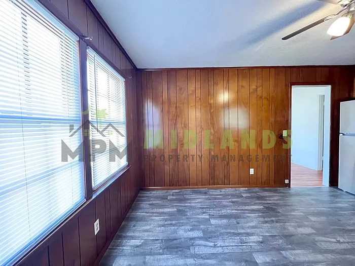 201 Redwood Ct — Photo 35