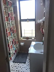 Rented by Lang Realty LLC