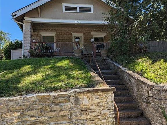 2nd image of 1729 Woodland Blvd