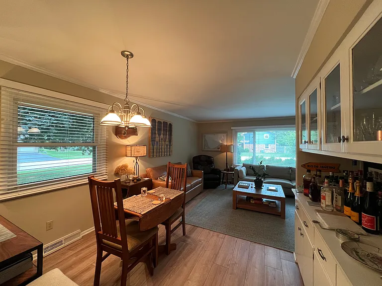 Living Room/Dining Room