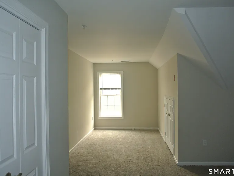 670 Boston Post Rd #5 — Photo 10