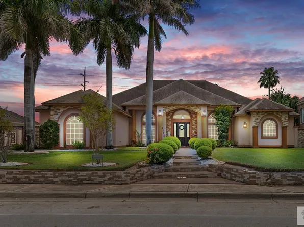 5222 Rustic Manor Dr, Brownsville, TX 78526