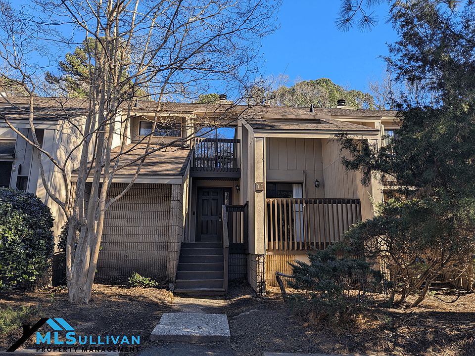 1st image of 4100 Five Oaks Dr #15-1