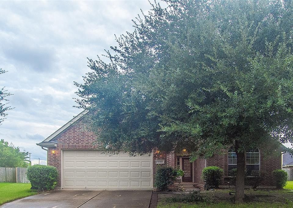 1st image of 10410 Centennial Bridge Ct