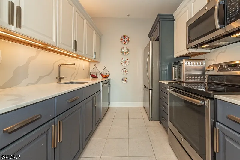 1 bed, 1.5 bath, $3,500 — Photo 1